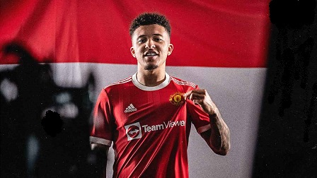 Jadon Sancho wraca do Premier League ponownie w koszulce Manchesteru United z numerem 25